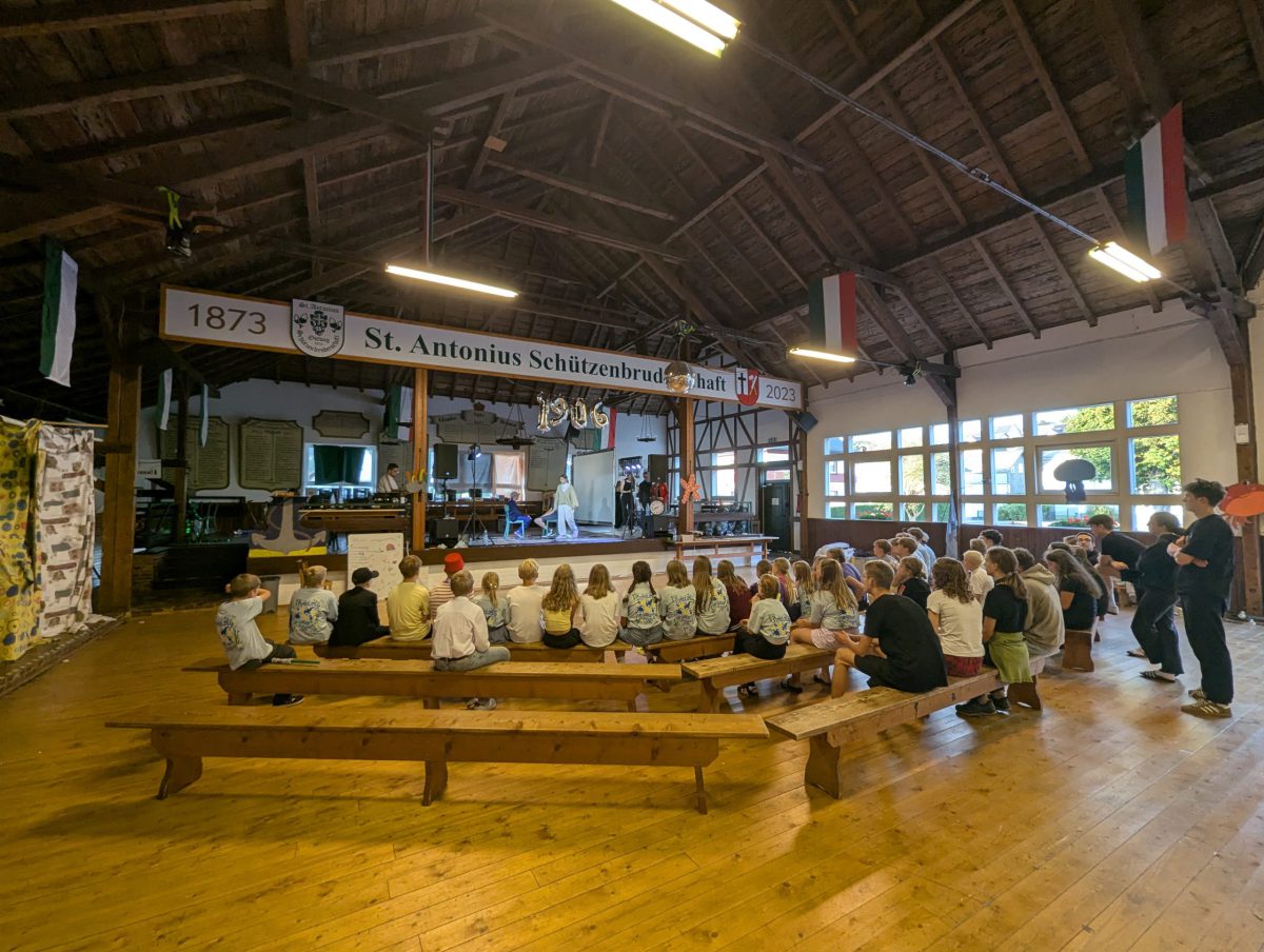 PXL_20250821_174447702